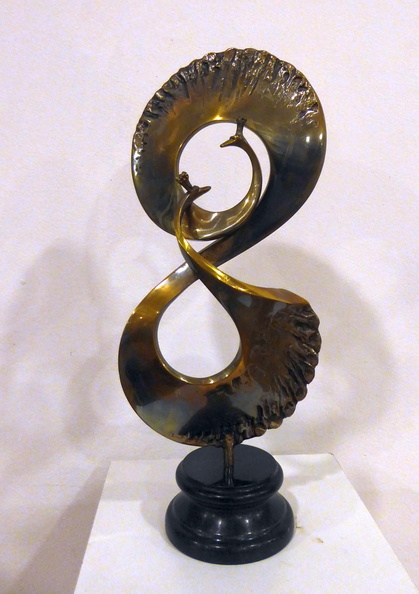 Kulinski - Pfauen, Bronze, Höhe 48 cm.jpg